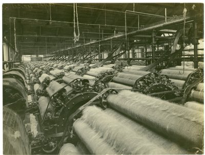 Carding Room 1, Leas Spinning Mill, 1923 by English Photographer
